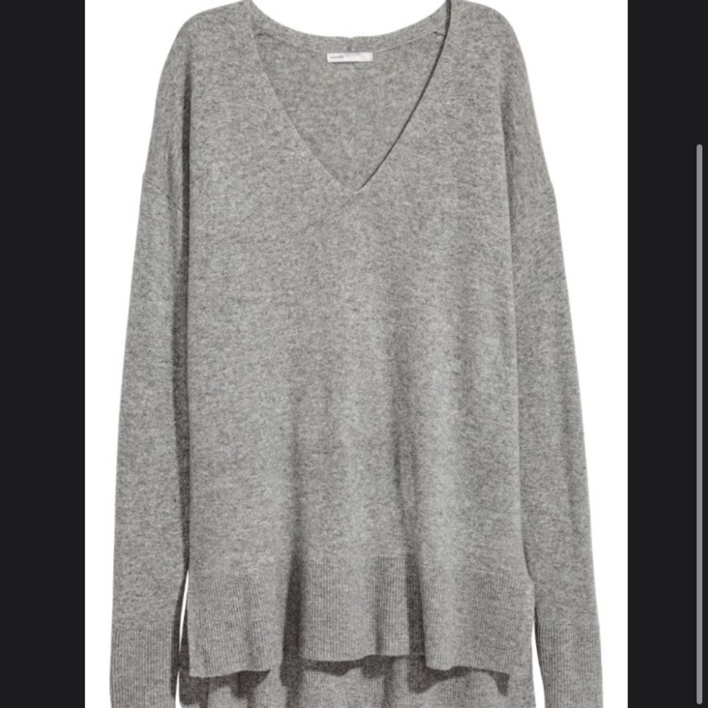 H&M Premium Quality V-neck 100% cashmere sweater